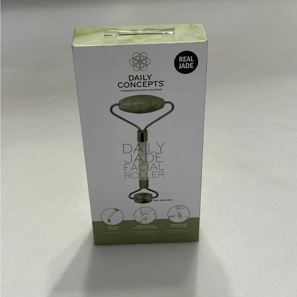 Daily Concepts Jade Daily Facial Roller New in Box Helps Reduce Puffiness